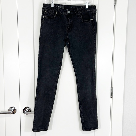 Kut from the Kloth Size 10 Black Diana Skinny Jeans - Picture 1 of 13